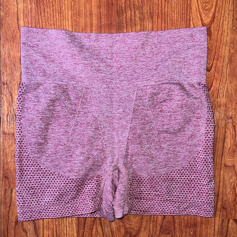 Pink Seamless Booty Exercise Shorts